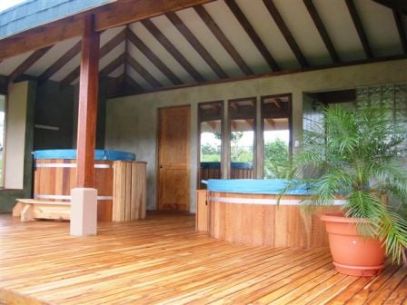 Commercial Hot Tubs