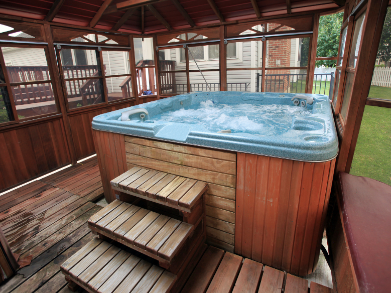 wood cedar hot tub