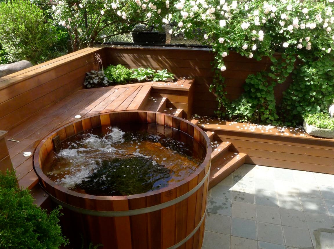 Cold plunge tub