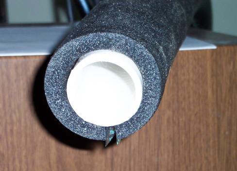 Foam Pipe Insulation Surrounding